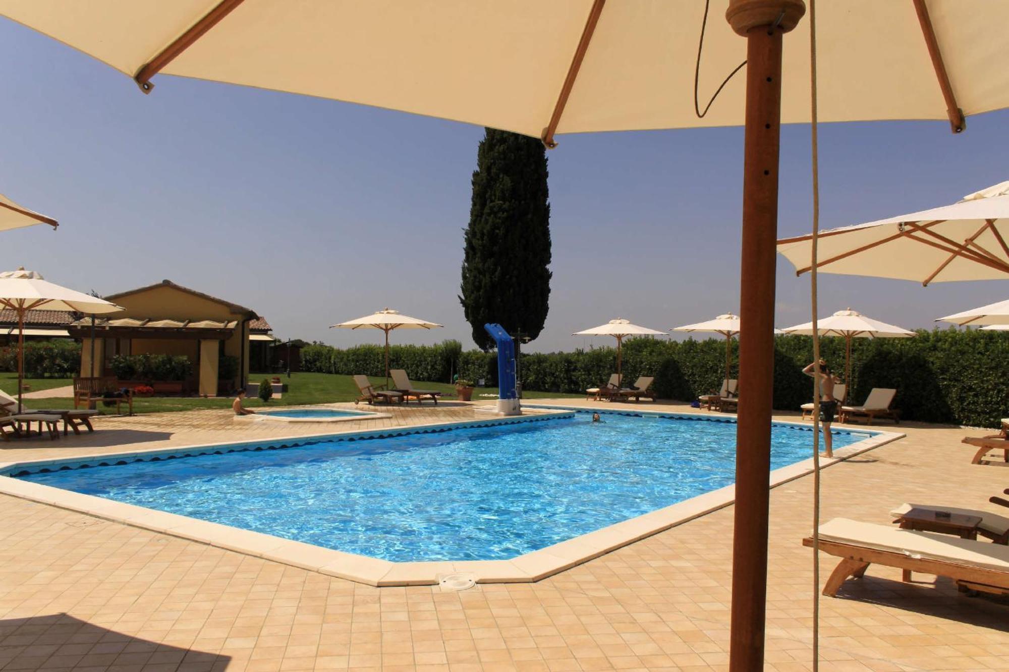 Podere Tre Cipressi Aparthotel Campiglia Marittima Exteriör bild
