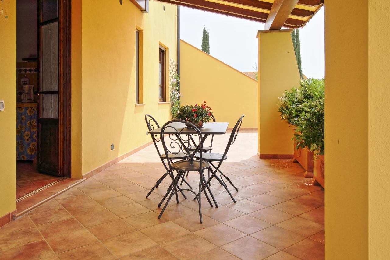Podere Tre Cipressi Aparthotel Campiglia Marittima Exteriör bild