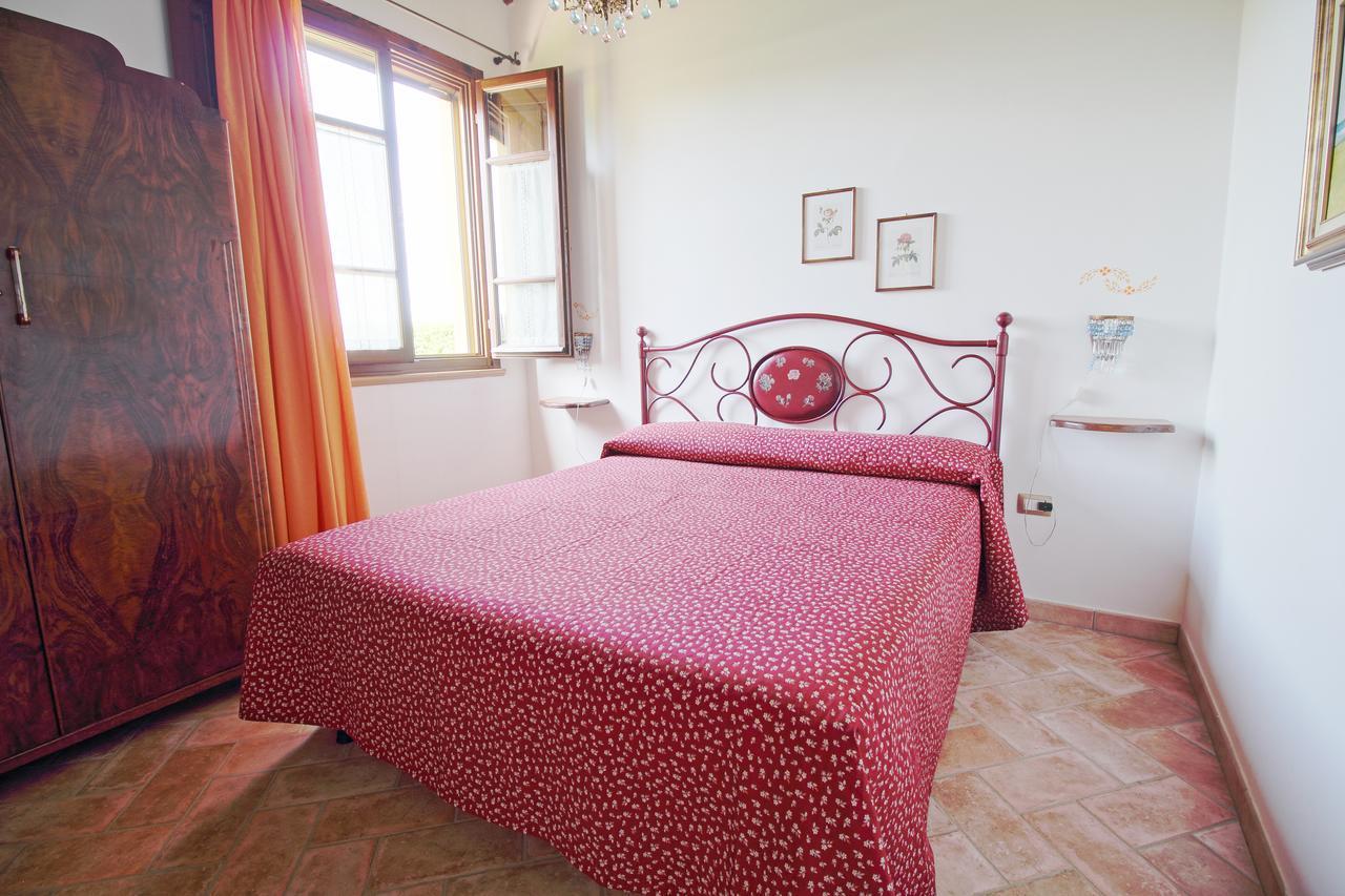 Podere Tre Cipressi Aparthotel Campiglia Marittima Exteriör bild