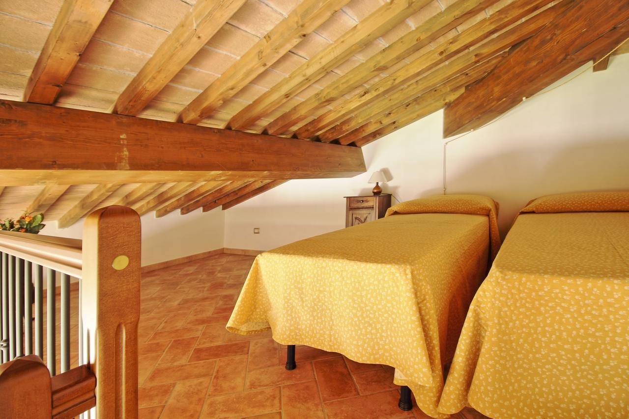 Podere Tre Cipressi Aparthotel Campiglia Marittima Exteriör bild